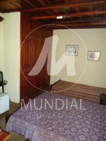16 - Dormitorio