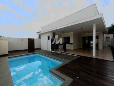 27 - Piscina