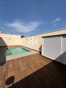 55 - Piscina