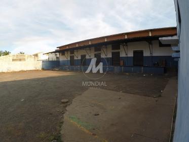 5 - Garagem/estacionamento