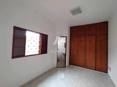 13 - Dormitorio