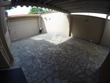 9 - Garagem/estacionamento