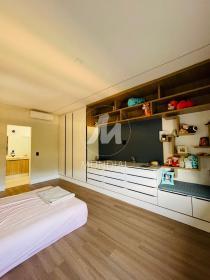 21 - Suite