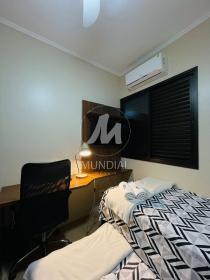 11 - Dormitorio