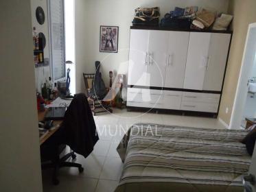 22 - Dormitorio