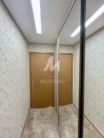 18 - Suite
