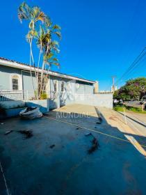 2 - Garagem/estacionamento