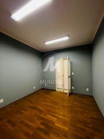 23 - Dormitorio