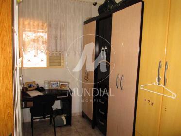 12 - Dormitorio