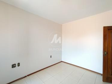 29 - Dormitorio