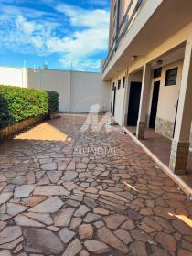 23 - Quintal/corredores