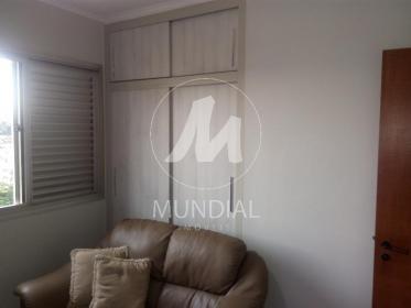 11 - Dormitorio
