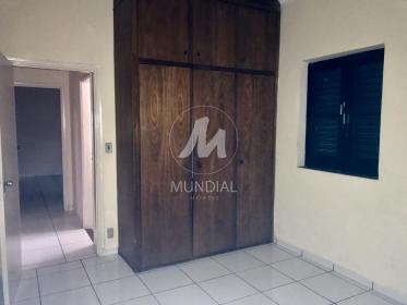 18 - Dormitorio