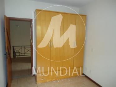 12 - Dormitorio