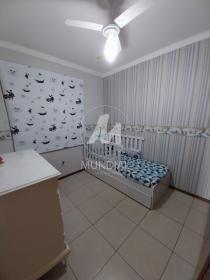 12 - Dormitorio