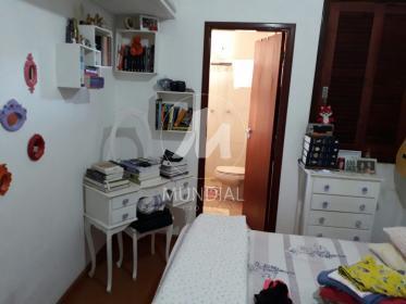 12 - Dormitorio