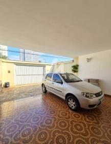 2 - Garagem/estacionamento