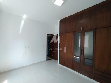18 - Suite