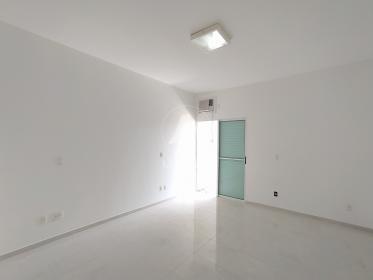 24 - Suite
