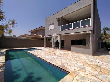 46 - Piscina