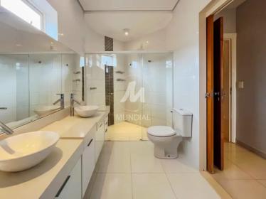 30 - Suite