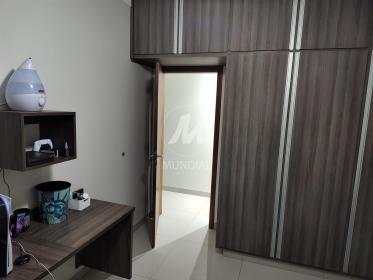 13 - Dormitorio