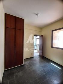 12 - Dormitorio