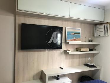 4 - Suite