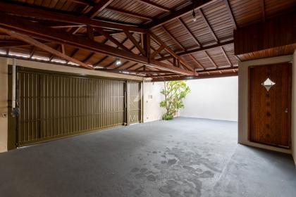 10 - Garagem/estacionamento