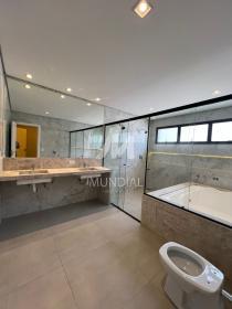 11 - Suite