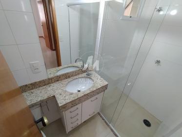 13 - Banheiro/lavabo