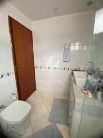 15 - Banheiro/lavabo