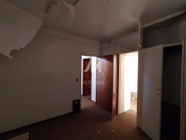 11 - Dormitorio