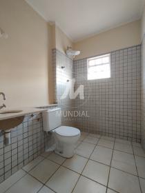 8 - Banheiro/lavabo