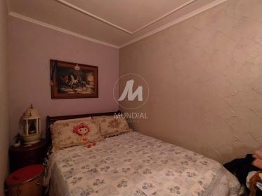 20 - Dormitorio