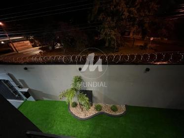 11 - Quintal/corredores