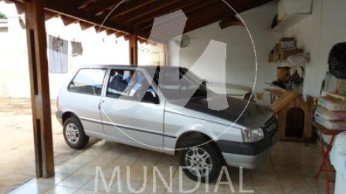 3 - Garagem/estacionamento