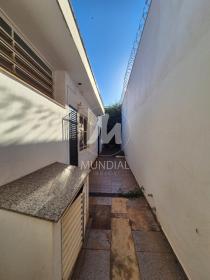 27 - Quintal/corredores