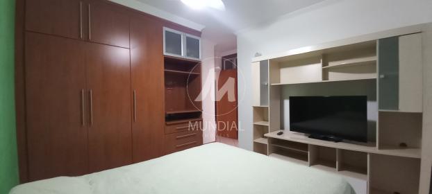 12 - Dormitorio
