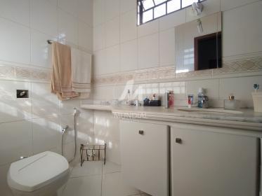 21 - Banheiro/lavabo