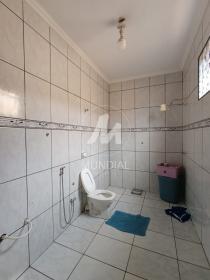 18 - Banheiro/lavabo