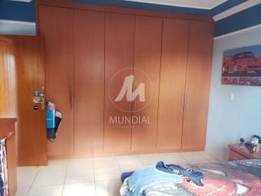 13 - Dormitorio