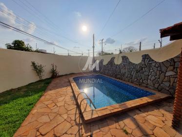 17 - Piscina