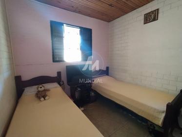 8 - Dormitorio