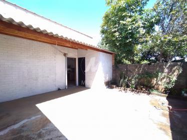 17 - Quintal/corredores
