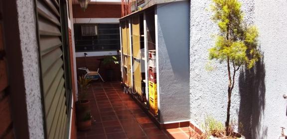 12 - Quintal/corredores