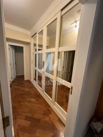 17 - Closet