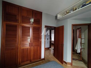 15 - Dormitorio