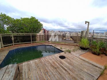 29 - Piscina