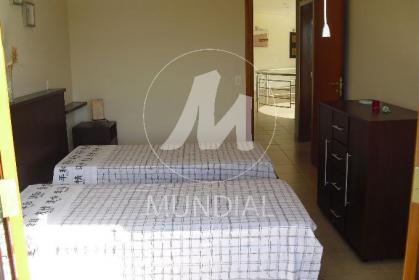 19 - Dormitorio